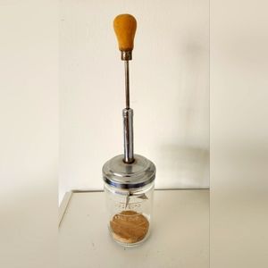 Vintage onion chopper